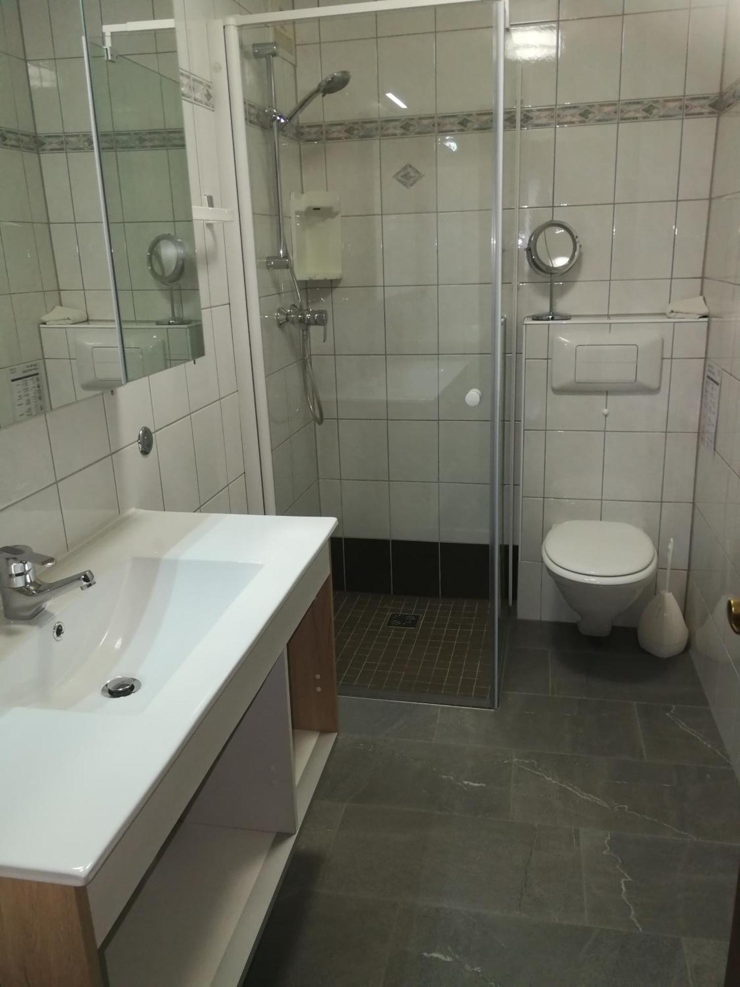 Ferienwohnungen Oranhof Velden am Woerthersee Luaran gambar